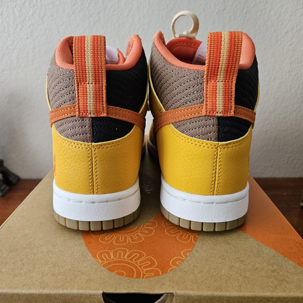 Nike Dunk High Somos Familia "Día de Muertos" - Picture 5 of 7